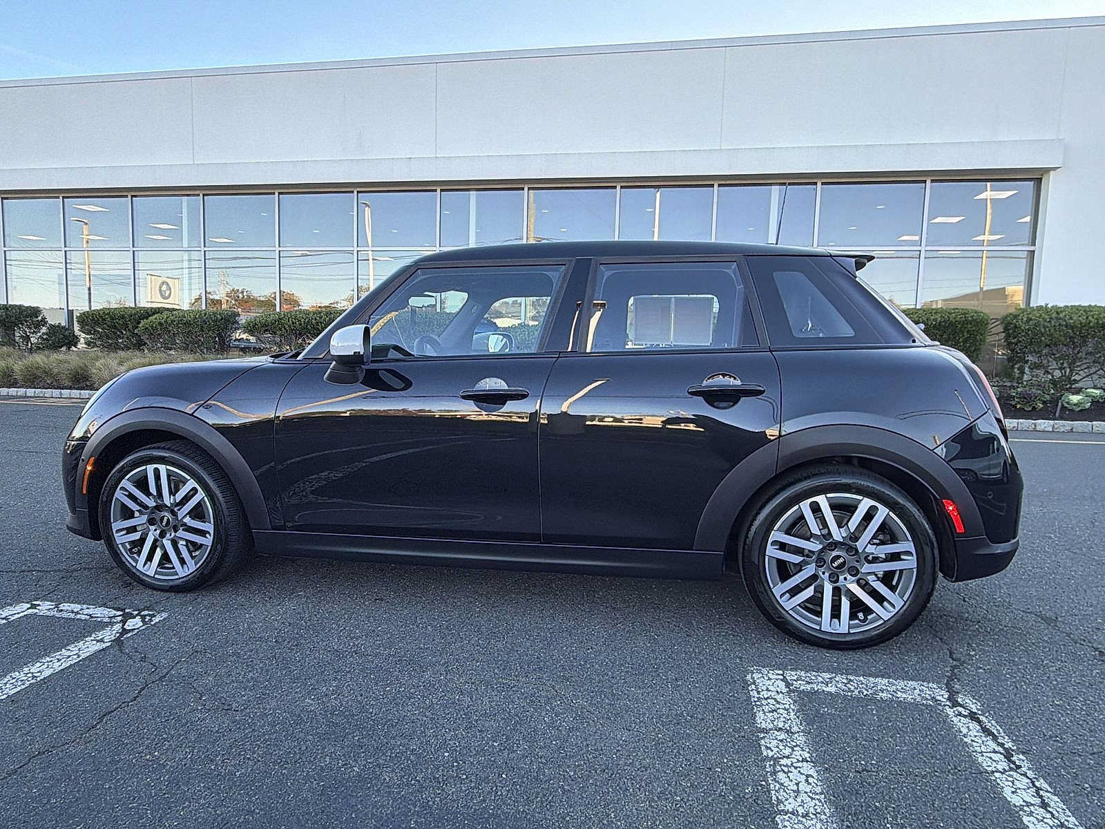 Used 2026 MINI Cooper S FWD image 11