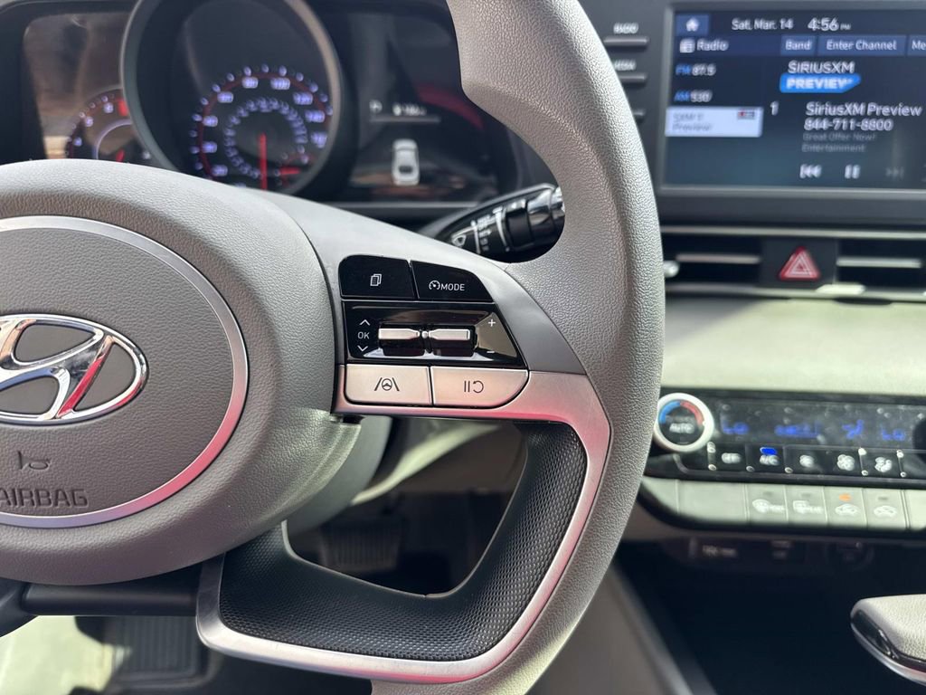 Used 2021 Hyundai Elantra SEL image 24