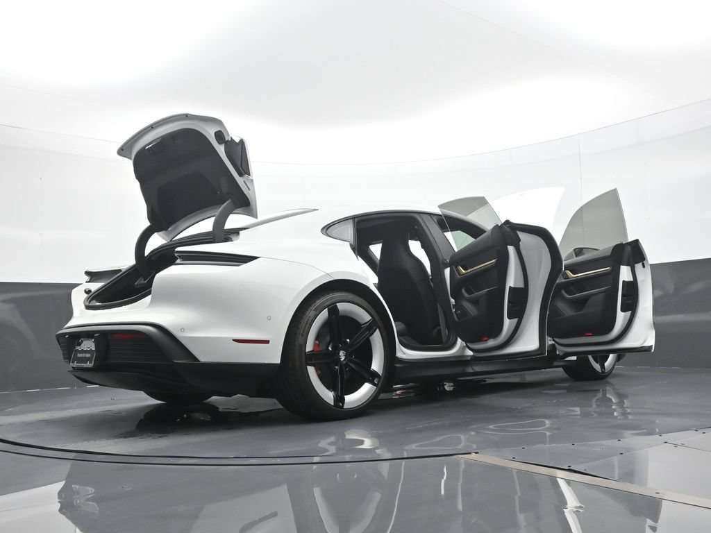 Certified 2025 Porsche Taycan 4S AWD/4WD image 27