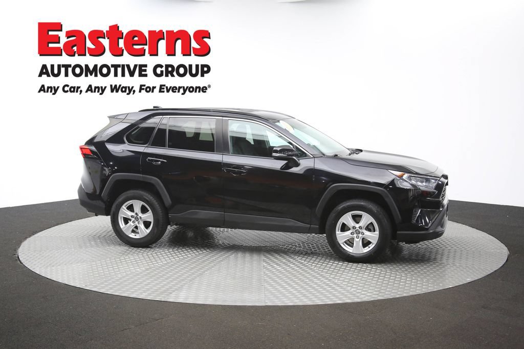 Used 2021 Toyota RAV4 XLE AWD/4WD image 45