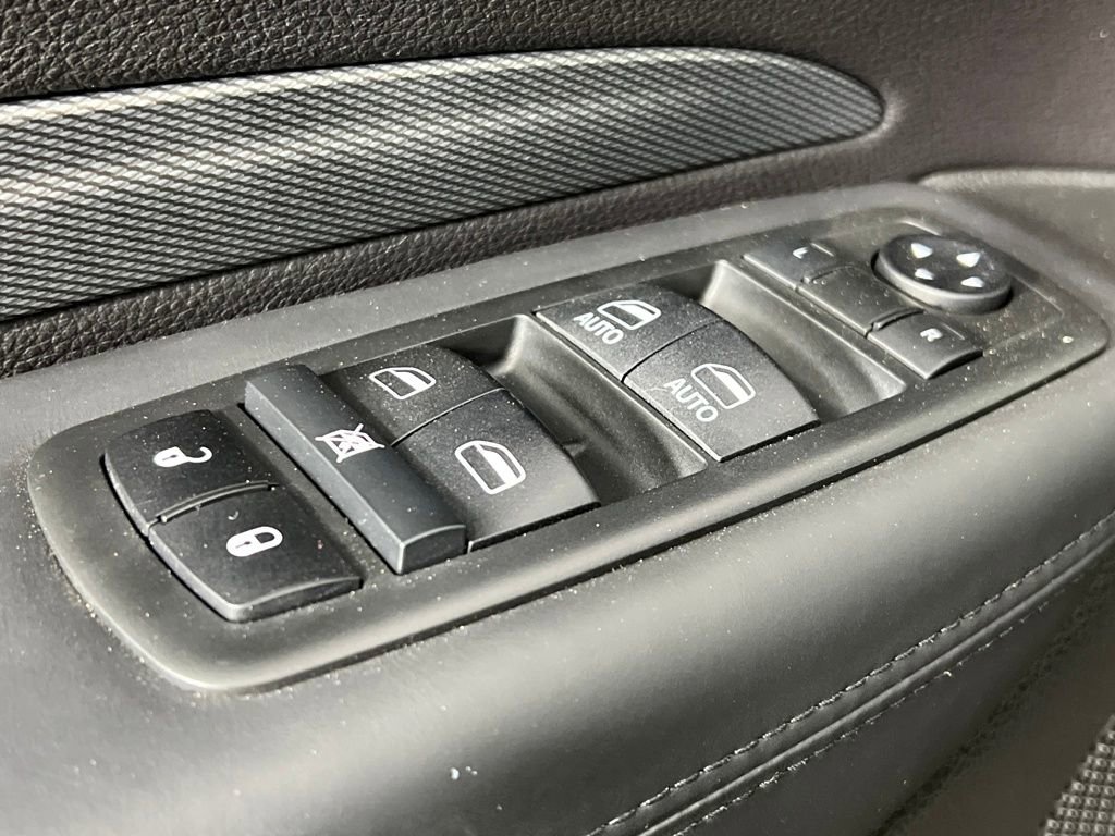 Used 2020 Dodge Durango R/T w/ Blacktop Package image 19