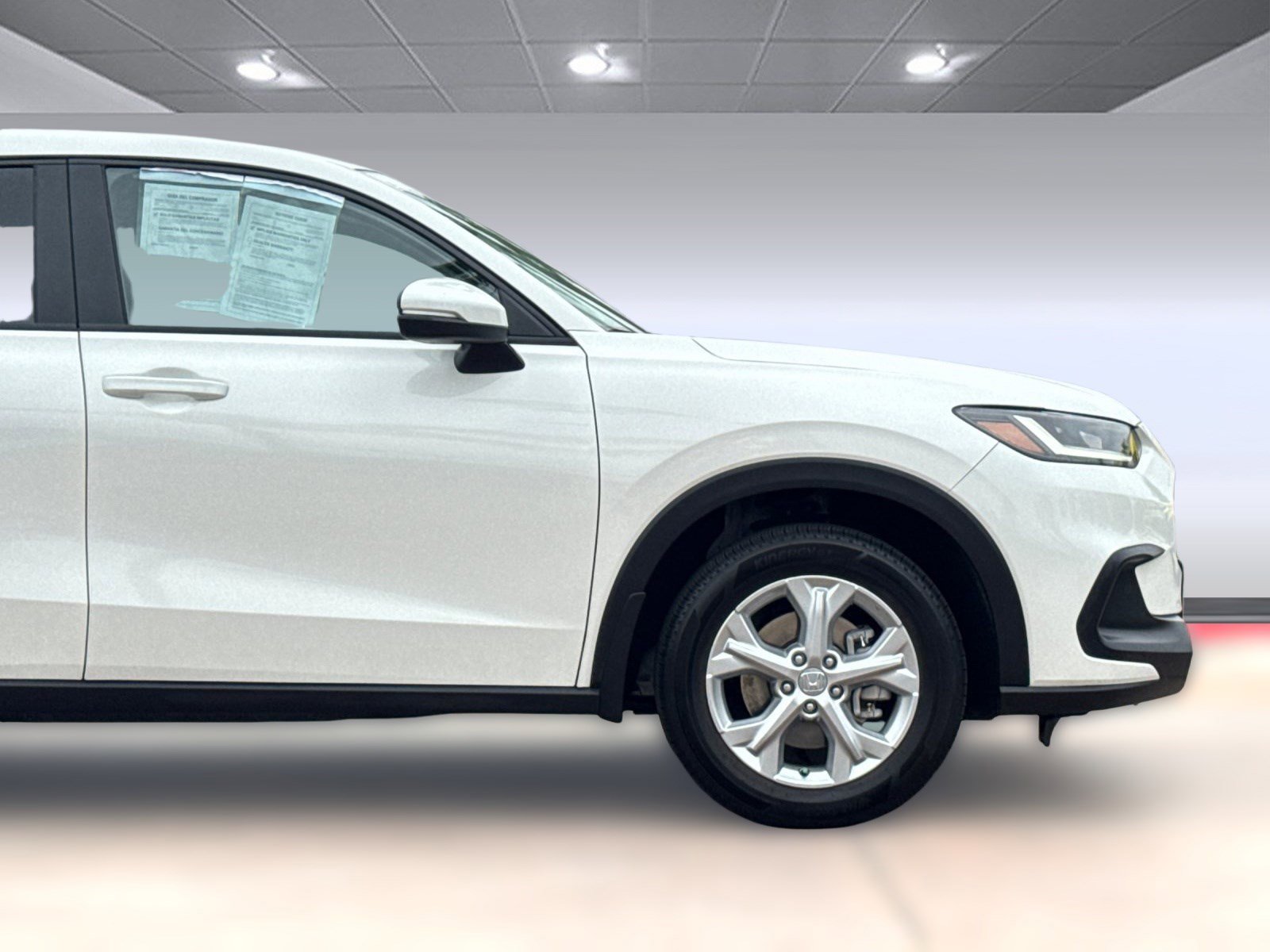 Certified 2025 Honda HR-V LX image 34