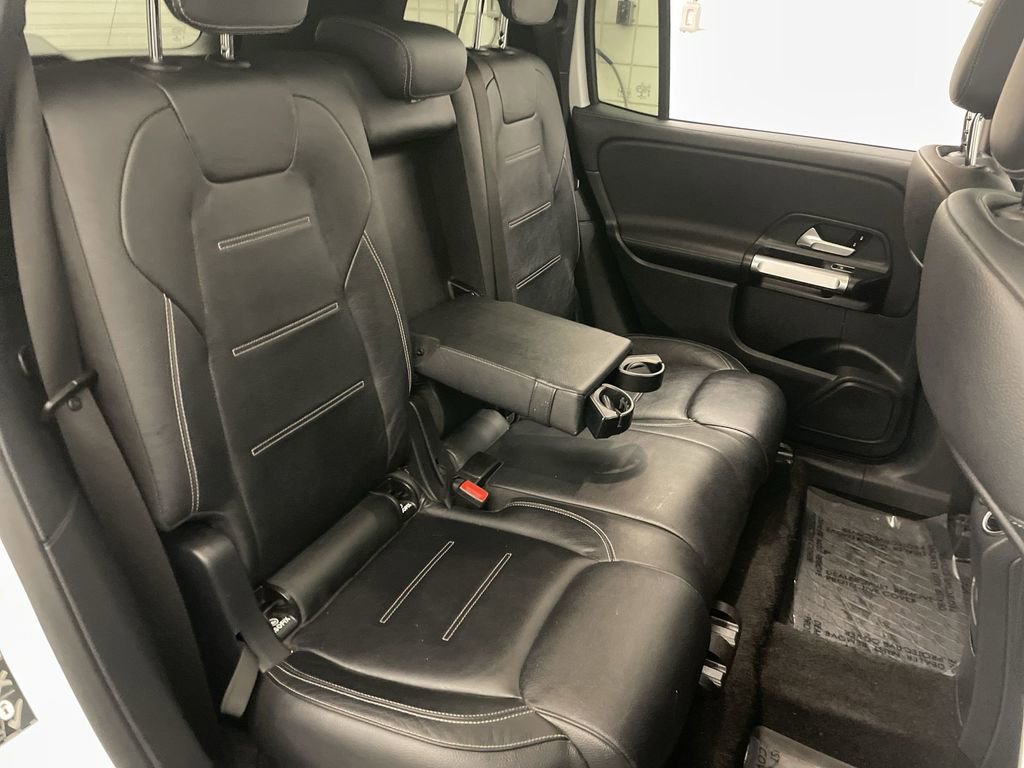 Used 2022 Mercedes-Benz GLB 35 AMG 4MATIC image 21