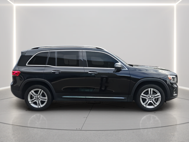 Used 2023 Mercedes-Benz GLB 250 4MATIC image 6