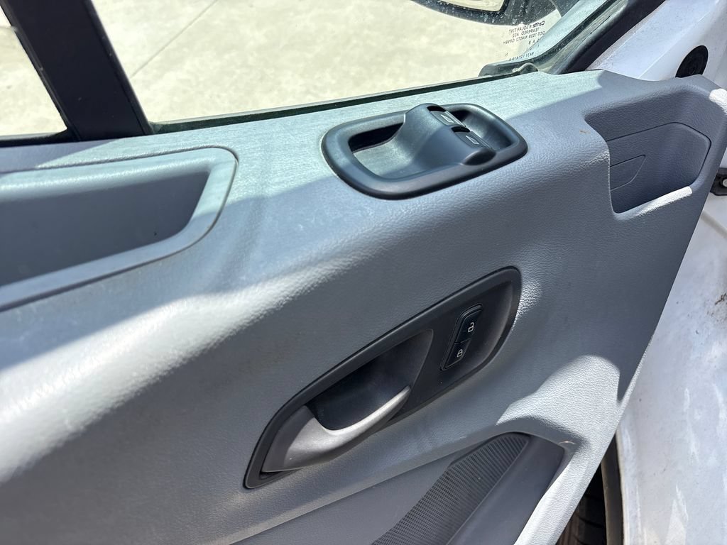 Used 2016 Ford Transit 150 130 Medium Roof RWD image 17