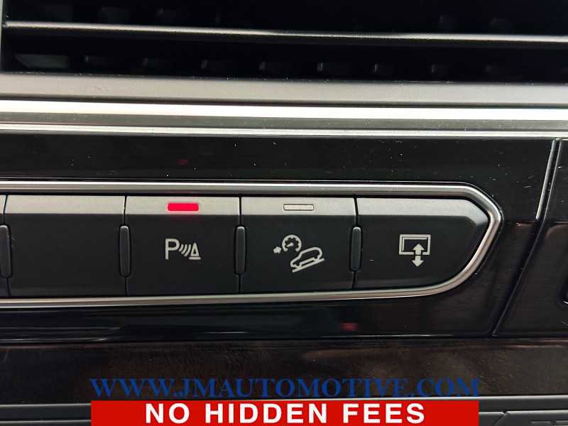 Used 2017 Audi Q7 3.0T Premium Plus image 37