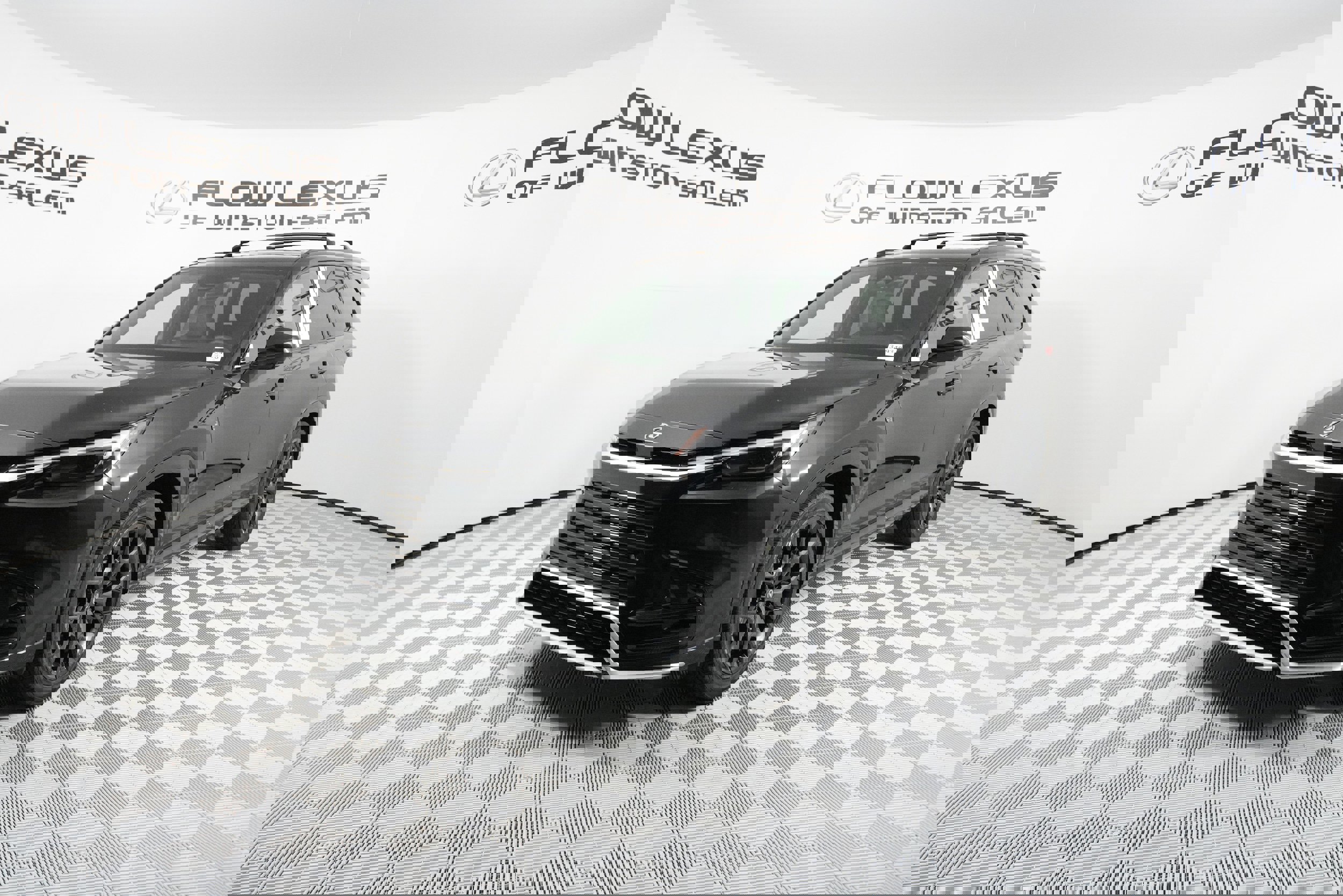 New 2026 Lexus TX 500h AWD image 1
