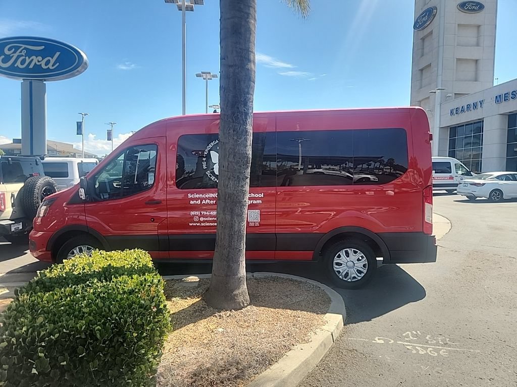 Used 2024 Ford Transit 350 XLT RWD image 10