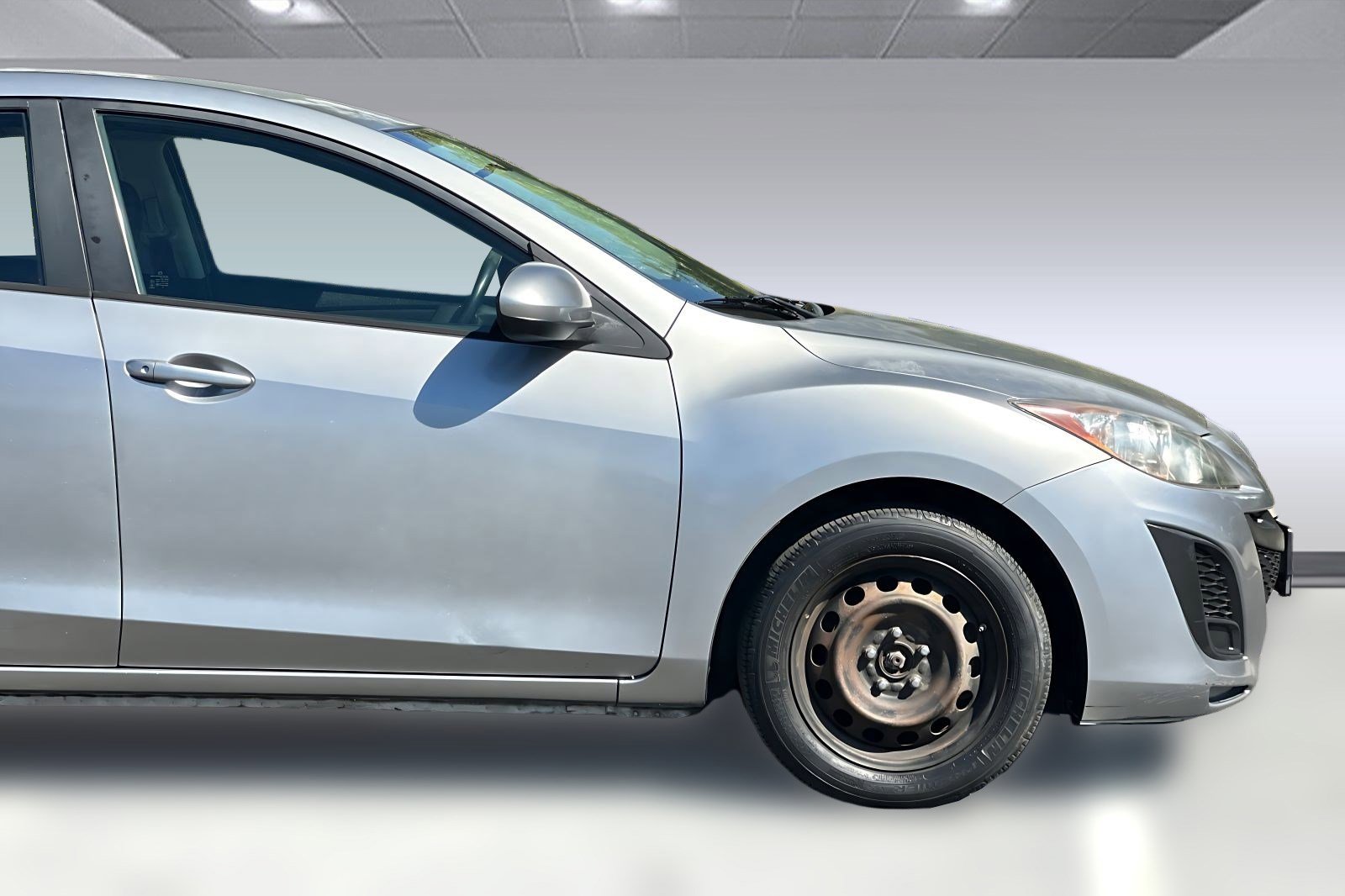 Used 2011 MAZDA MAZDA3 i Sport image 31