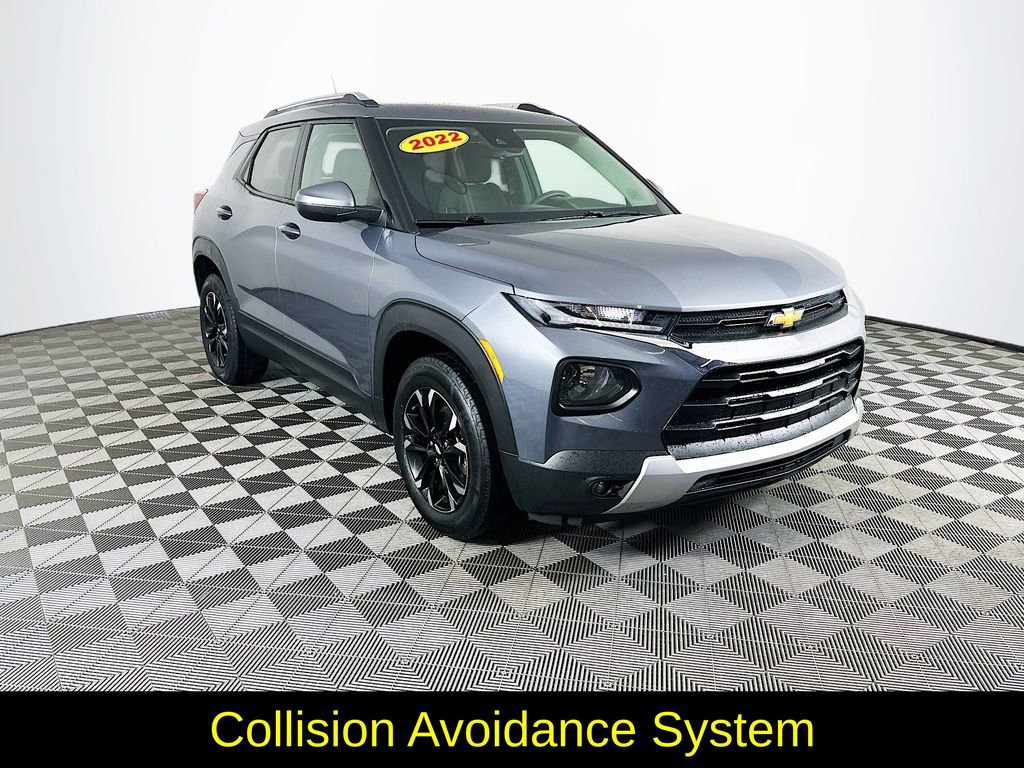 Used 2022 Chevrolet TrailBlazer LT AWD/4WD image 3