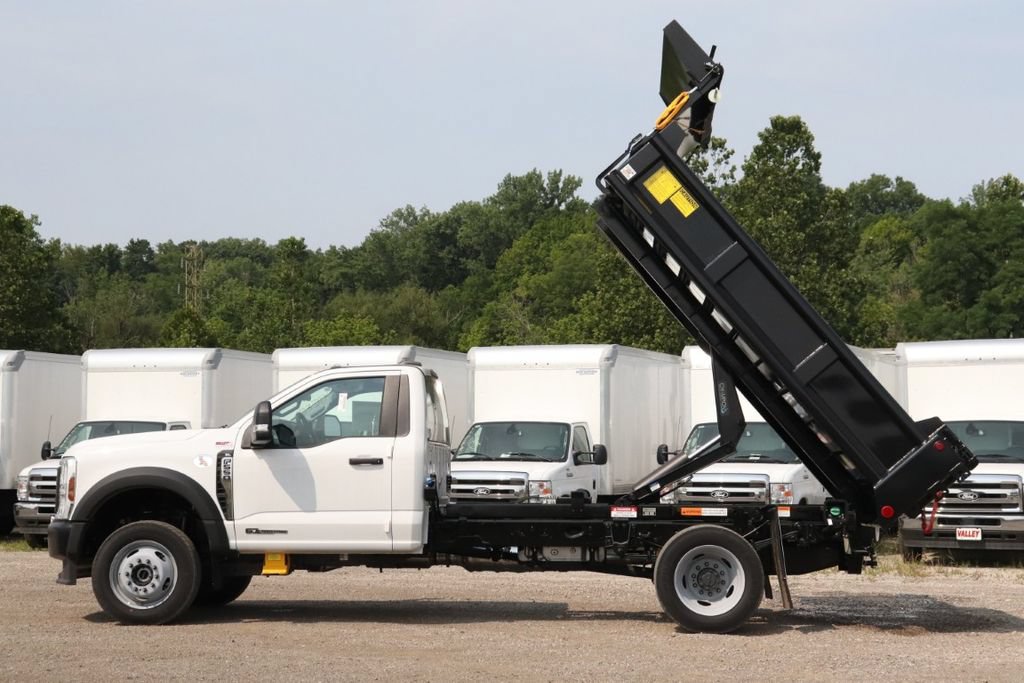 New 2025 Ford F550 4x4 Regular Cab Super Duty image 26