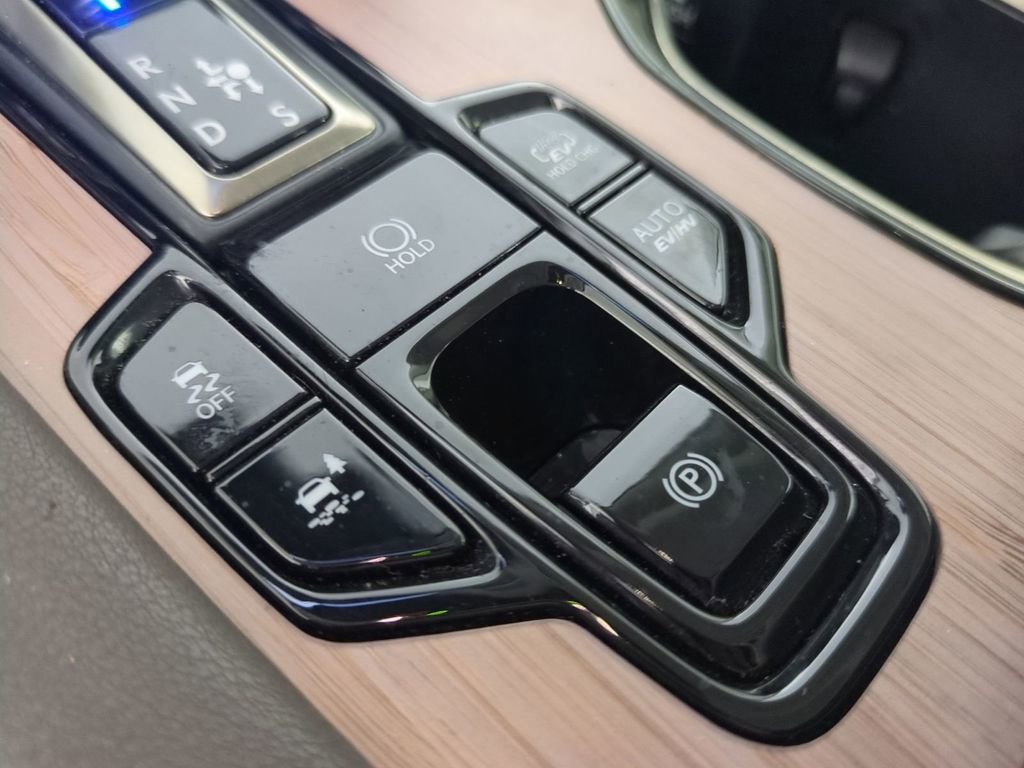 Used 2024 Lexus RX 450h AWD w/ Convenience Package image 30