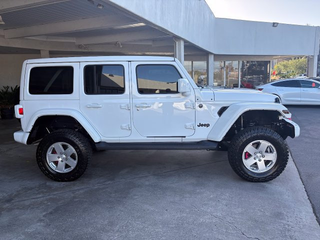 Used 2024 Jeep Wrangler Unlimited AWD/4WD image 2