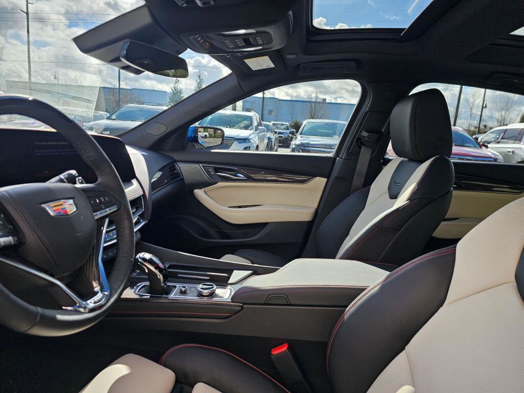 New 2026 Cadillac CT5 V image 27