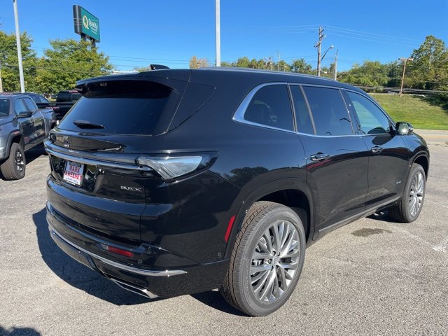 New 2026 Buick Enclave Avenir w/ Super Cruise Package image 17