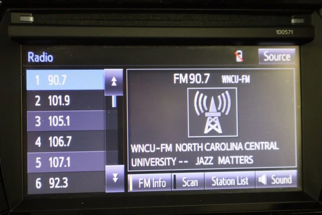 Used 2016 Toyota Corolla S image 27