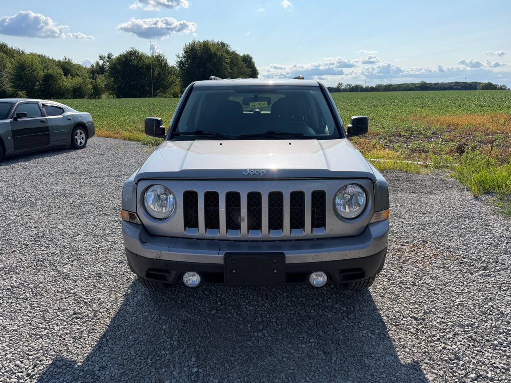 Used 2016 Jeep Patriot Sport w/ Power Value Group AWD/4WD image 8