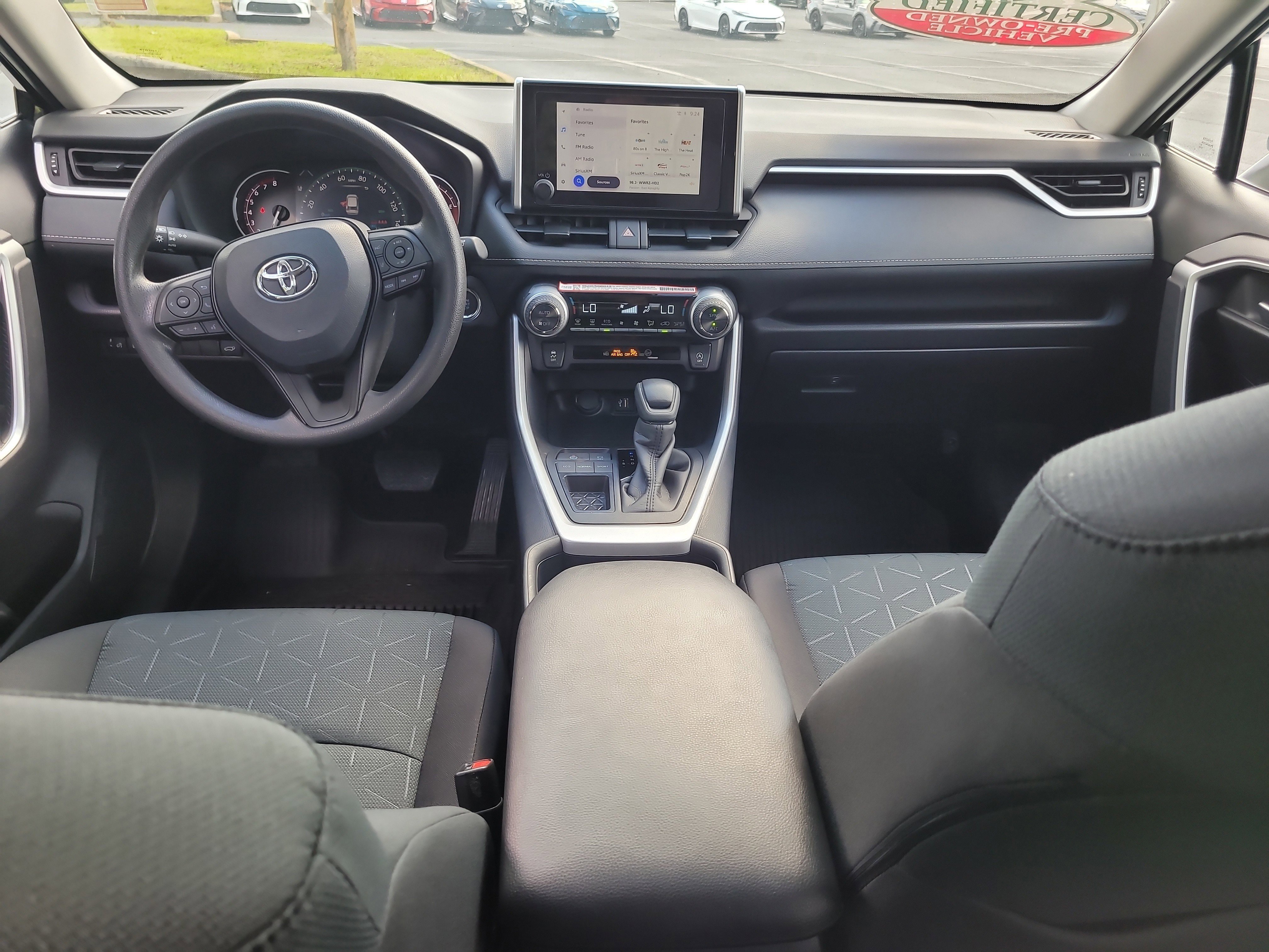 Certified 2025 Toyota RAV4 XLE FWD image 16