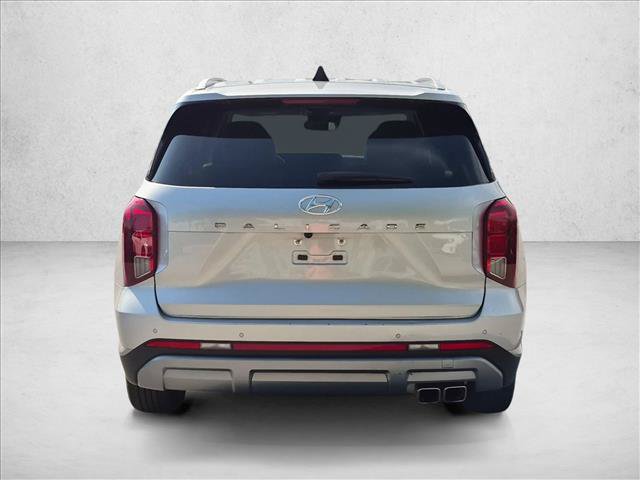 Used 2024 Hyundai Palisade SEL FWD image 7