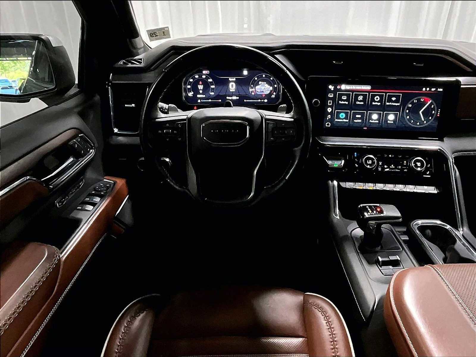 Used 2024 GMC Sierra 1500 Denali Ultimate AWD/4WD image 14