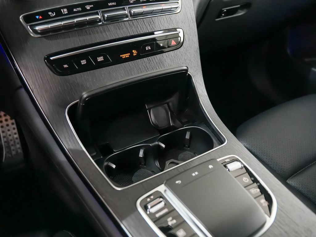 Used 2022 Mercedes-Benz GLC 300 4MATIC image 31