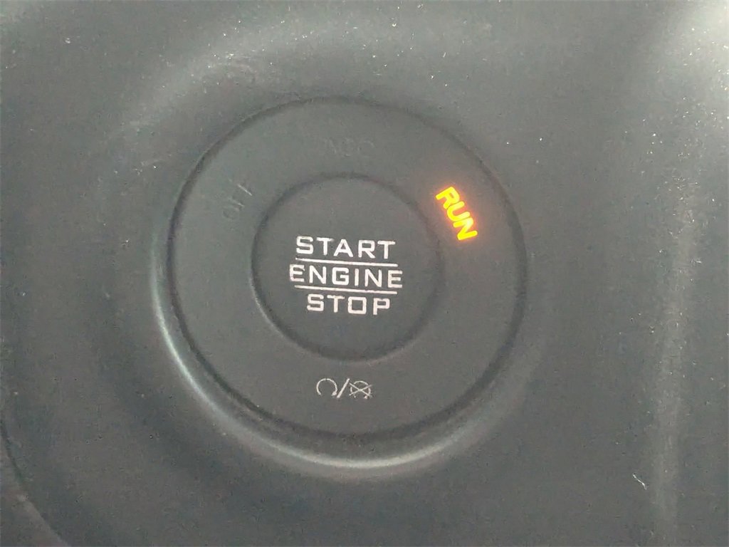 Used 2022 Jeep Wrangler Sport image 18