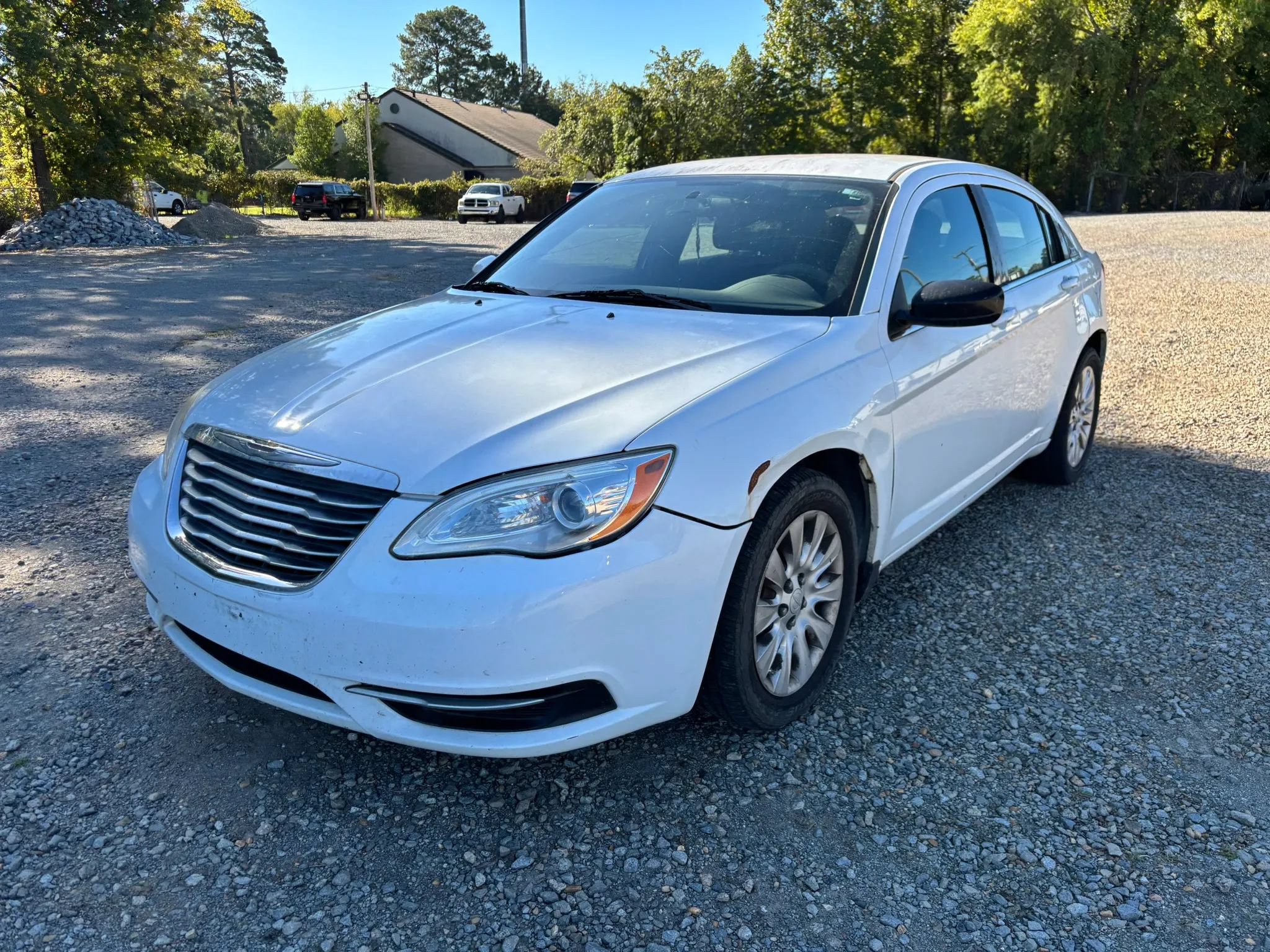 Used 2014 Chrysler 200 LX FWD image 8