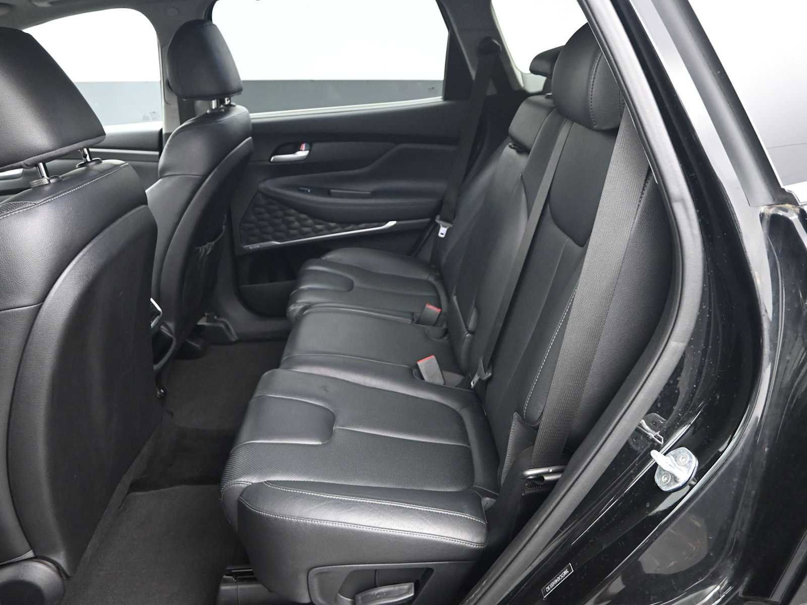 Used 2019 Hyundai Santa Fe Limited image 21