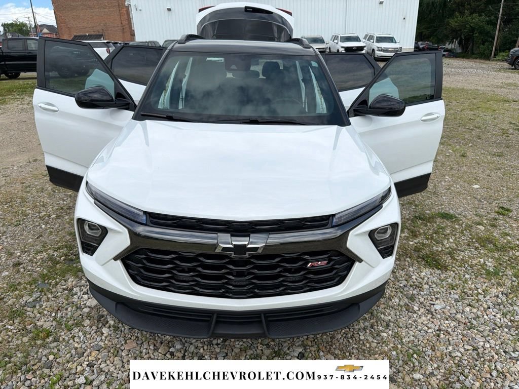 Used 2024 Chevrolet TrailBlazer RS w/ Driver Confidence Package FWD image 30