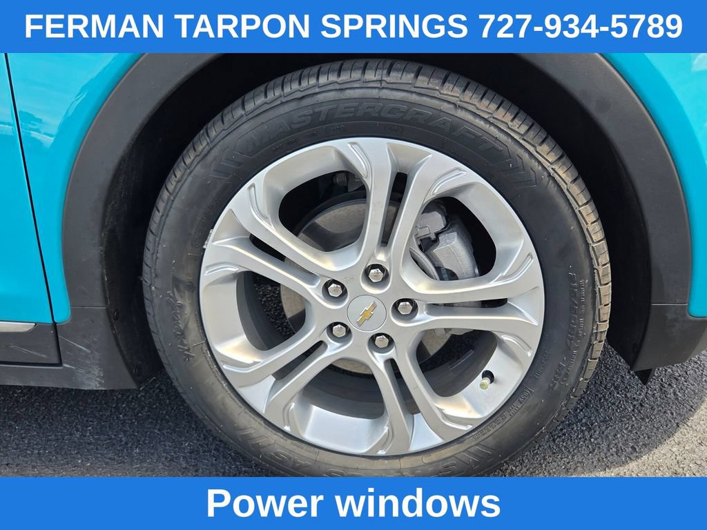 Certified 2020 Chevrolet Bolt LT FWD image 14