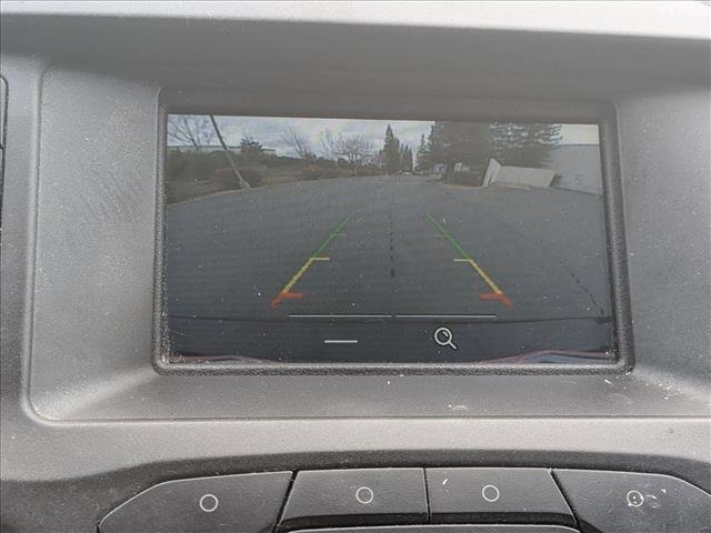 Used 2017 Ford Edge SE image 15