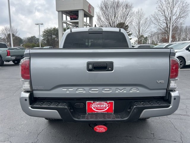 Used 2021 Toyota Tacoma TRD Off-Road w/ Technology Package image 6