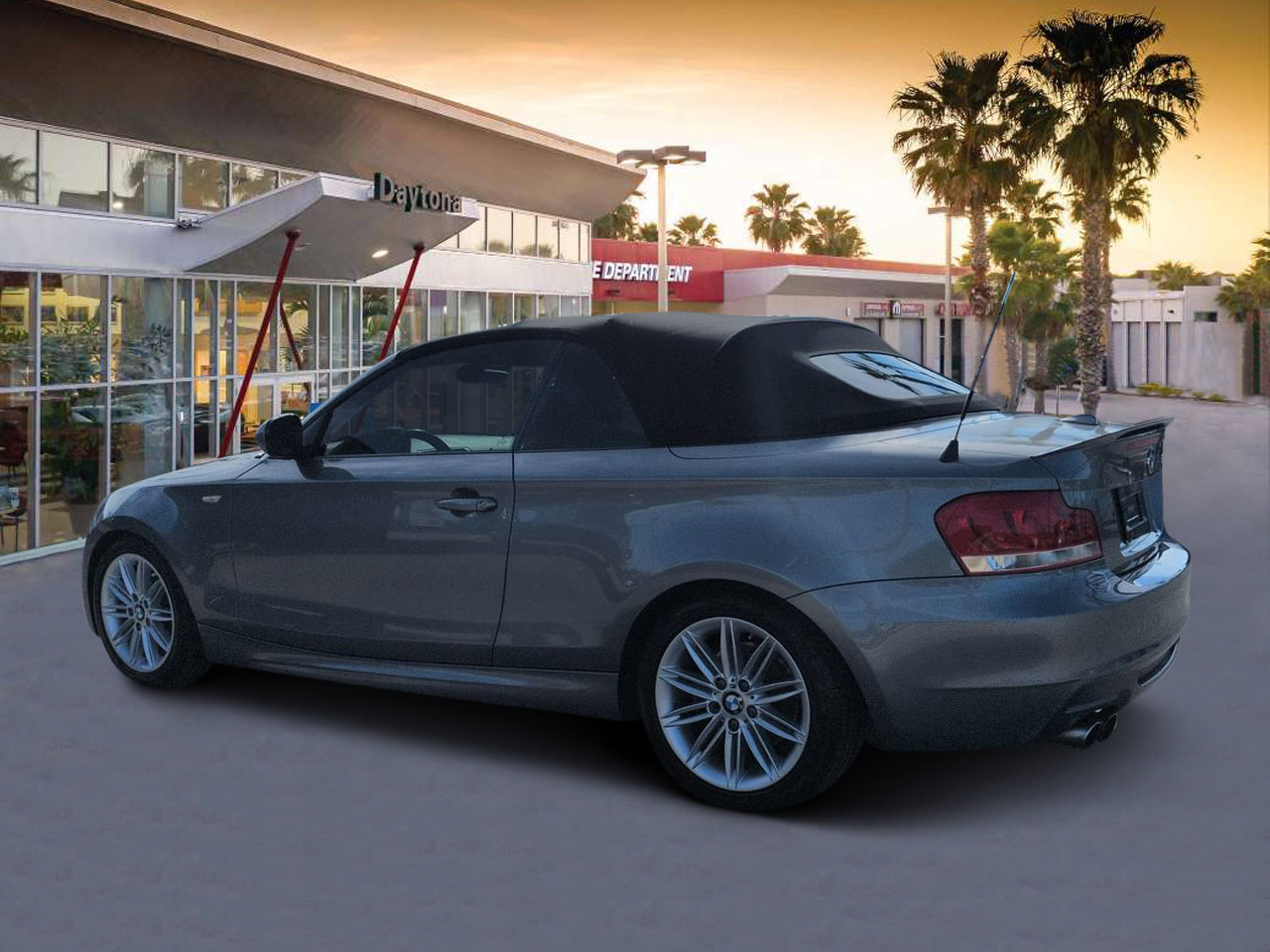 Used 2013 BMW 128i Convertible RWD image 5