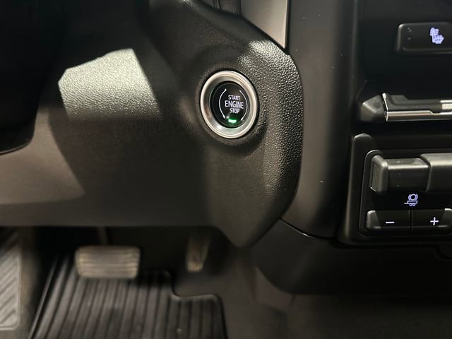 Used 2021 Chevrolet Silverado 1500 LT AWD/4WD image 13