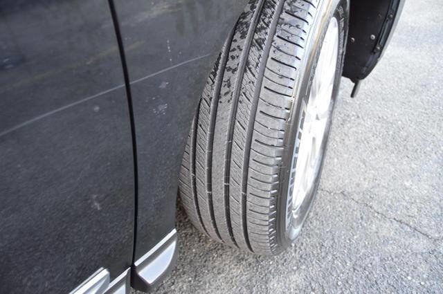 Used 2014 Nissan Pathfinder SL w/ SL Tech Package image 46