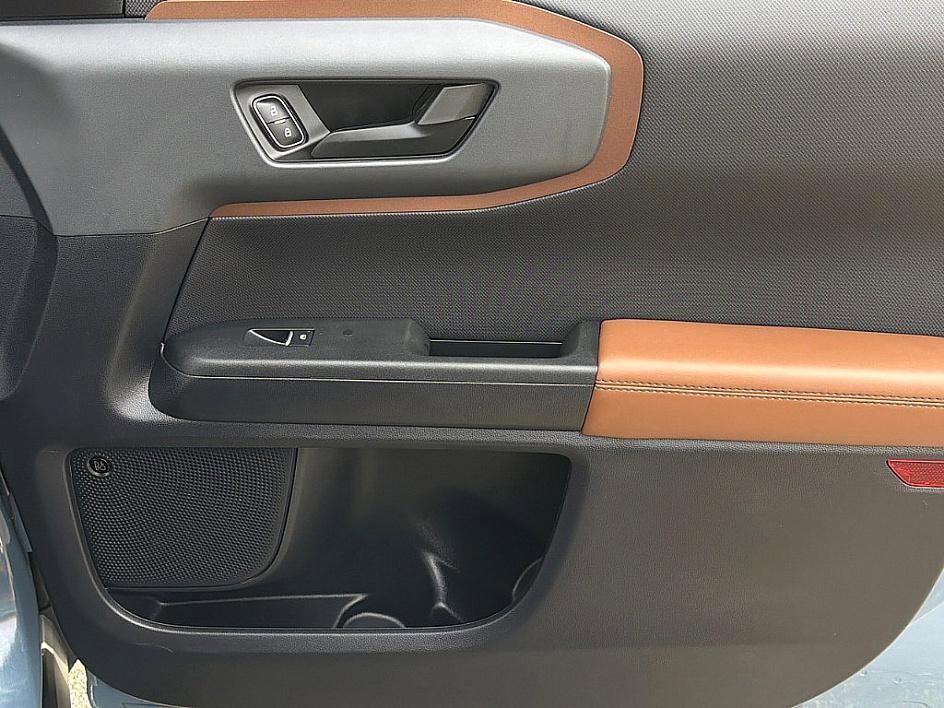 Used 2024 Ford Bronco Sport Outer Banks w/ Tech Package image 22