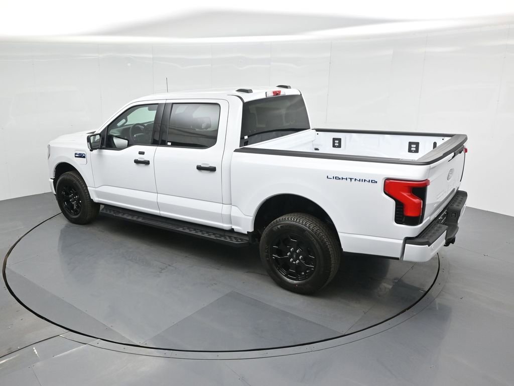 New 2025 Ford F150 Lightning XLT image 43