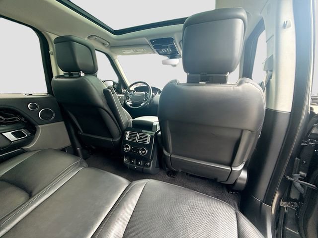 Used 2019 Land Rover Range Rover Supercharged AWD/4WD image 30