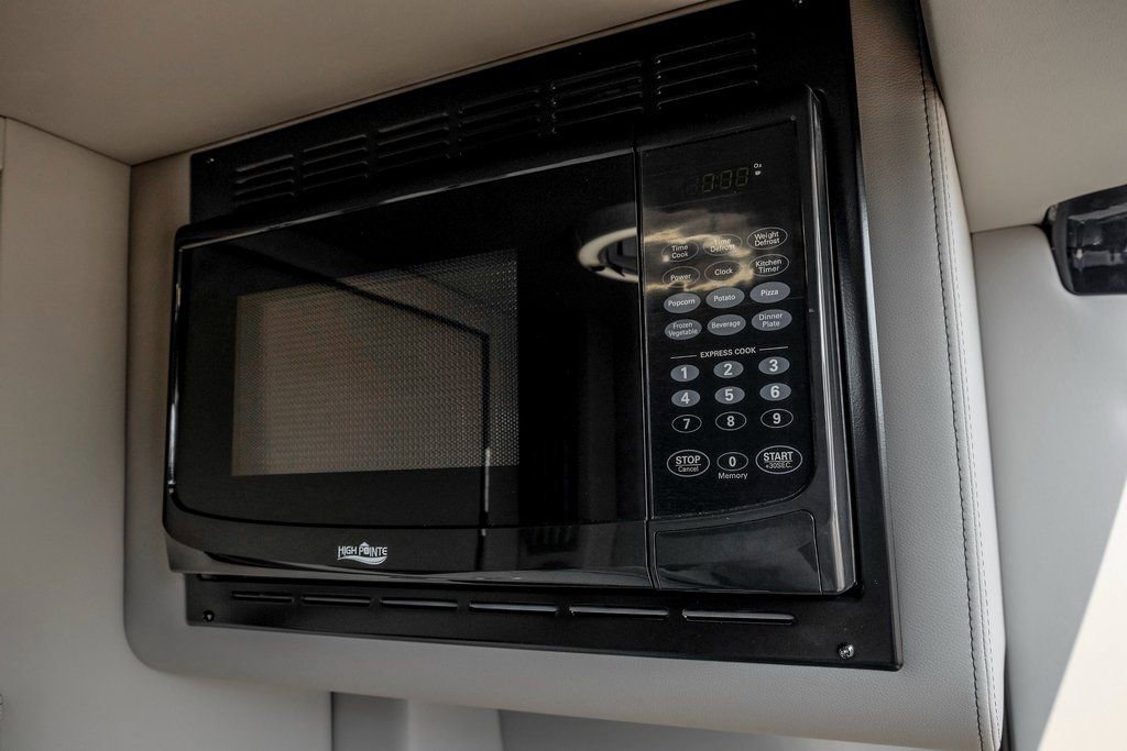 New 2024 Mercedes-Benz Sprinter 3500 image 42