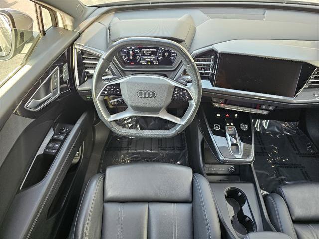 Used 2023 Audi Q4 e-tron Premium Plus w/ Premium Plus AWD/4WD image 5
