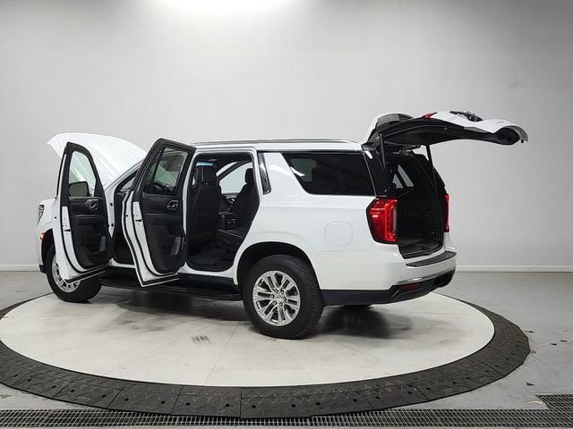 Used 2024 GMC Yukon SLT RWD image 13