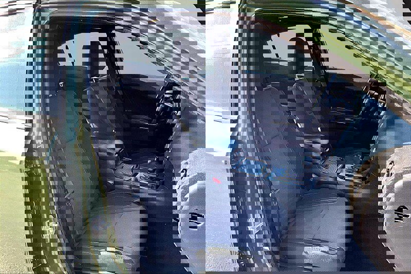 Used 2022 Dodge Charger SXT w/ Blacktop Package image 7