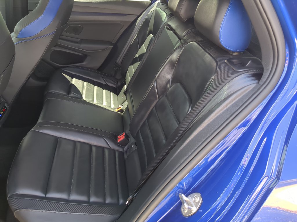 Certified 2024 Volkswagen Golf R AWD/4WD image 16
