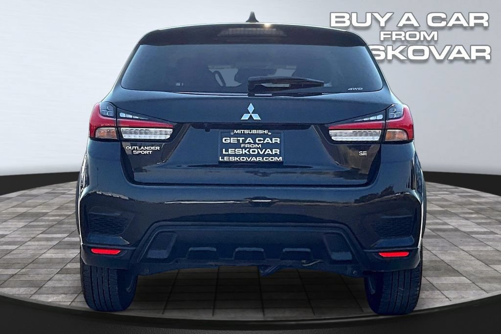 Used 2024 Mitsubishi Outlander Sport SE AWD/4WD image 4