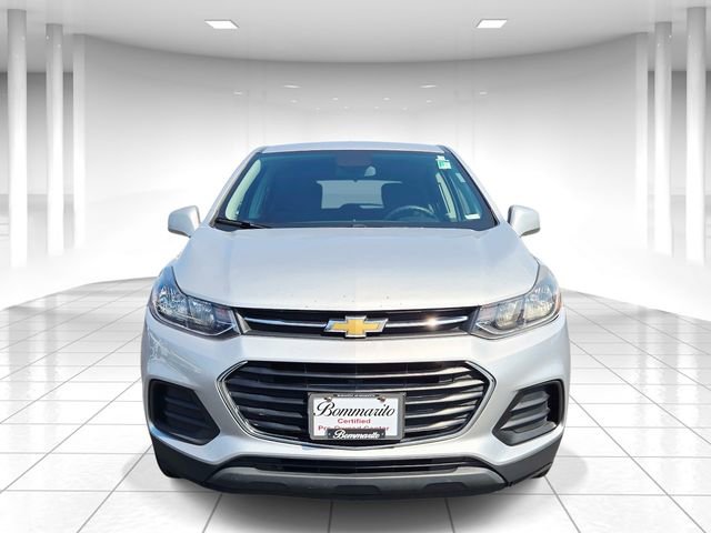 Used 2020 Chevrolet Trax LS w/ Tint and Cruise Package image 5