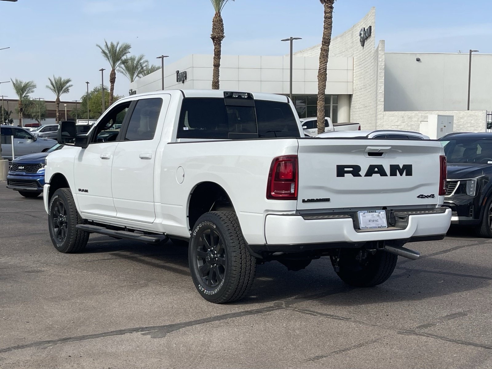 New 2026 RAM 2500 Laramie w/ Night Edition AWD/4WD image 4