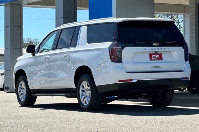New 2026 Chevrolet Suburban LS image 7