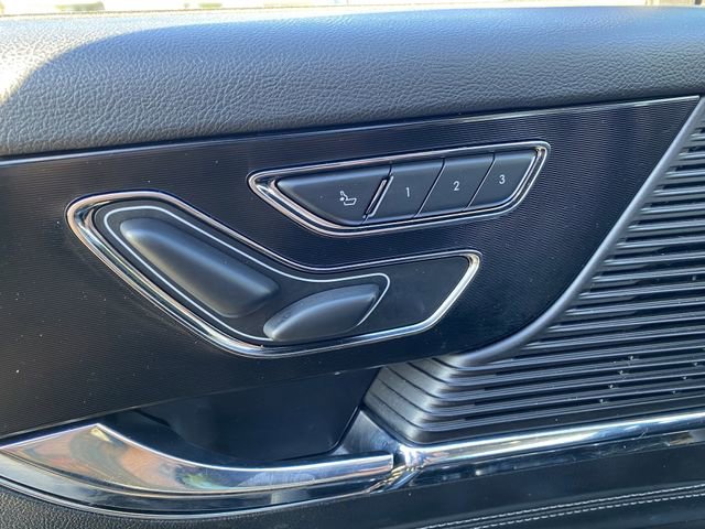 Used 2022 Lincoln Corsair Reserve w/ Equipment Group 201A image 22