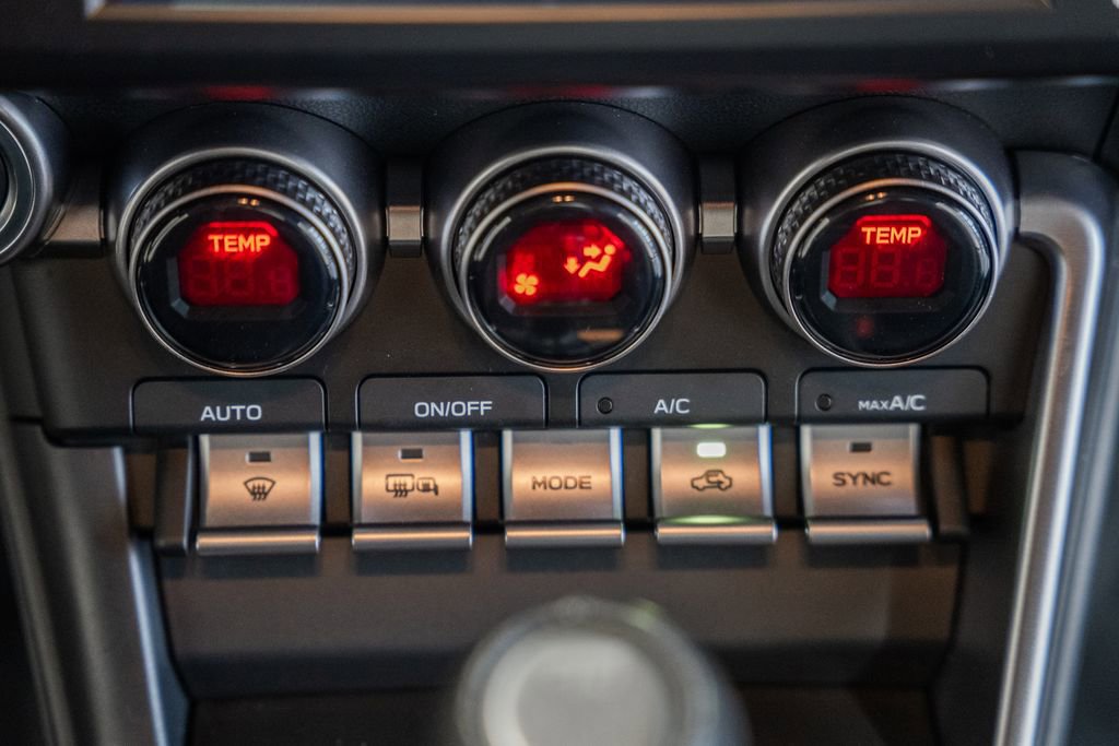 Used 2024 Toyota GR86 image 22