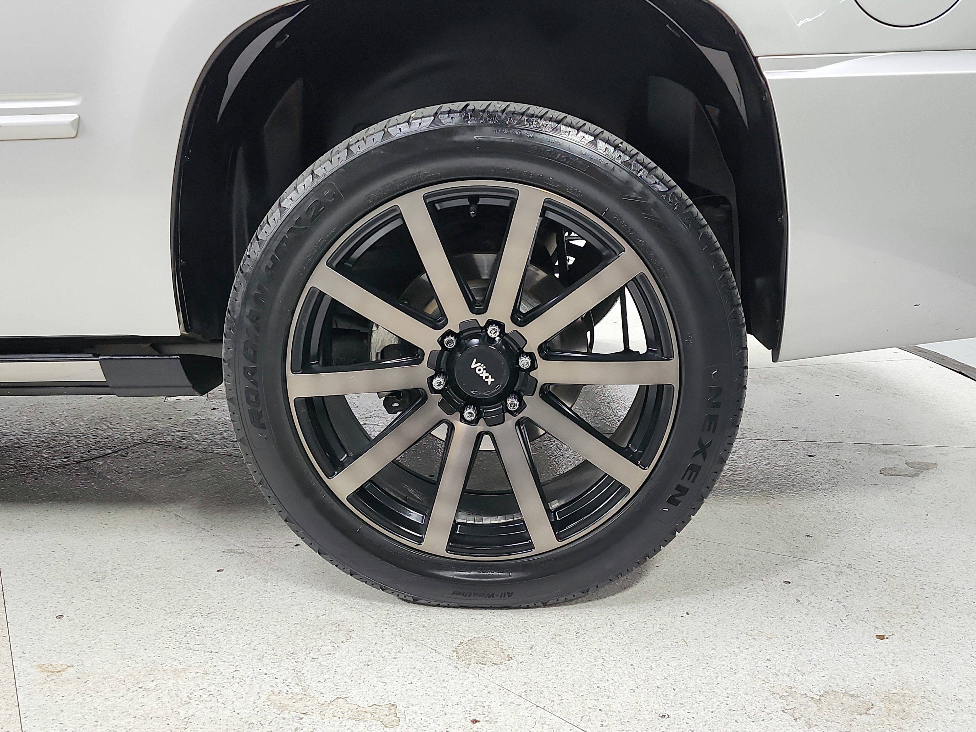 Used 2014 Cadillac Escalade Premium RWD image 49